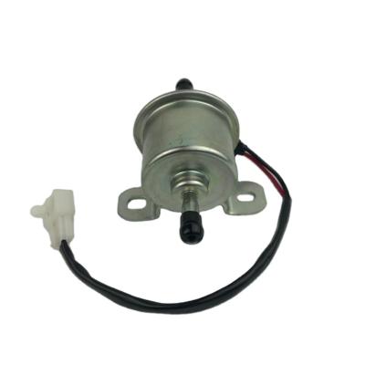 China 4TNV98 3TNV84 4TNV94L Fuel Lift Pump Fuel Pump AM876266 119225-52102 For 2032R 2027R 1026R 1025R for sale