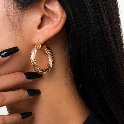 China Trendy Simple Aretes De Oro Fashion Circle Earring Jewelry Gold Plated Ear Accessories Stud Wire Earrings For Women for sale