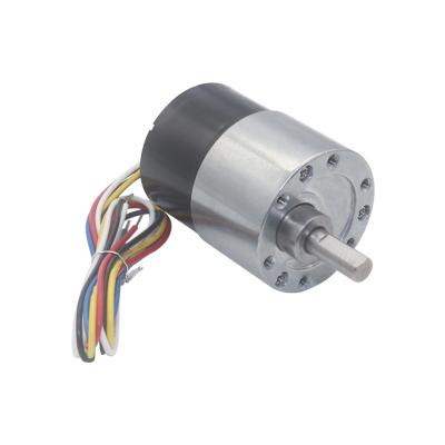 China 12VDC 17RPM Totally Enclosed Electric Motor With Gearbox 37mm Diameter Brushless Gear Motor for sale