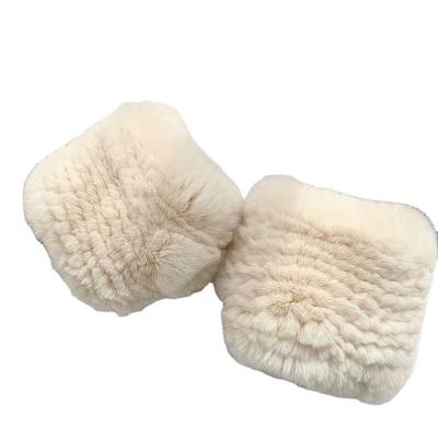 China Fasion Women's Direct Wholesale Standard Large Winter Warm Leather Gloves With Color Rabbit Fur Cuff for sale