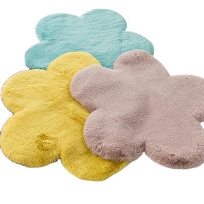 China Home Decor Anti-Static Faux Rabbit Fur Blanket Super Soft Anti-Slip Rug For Living Room for sale