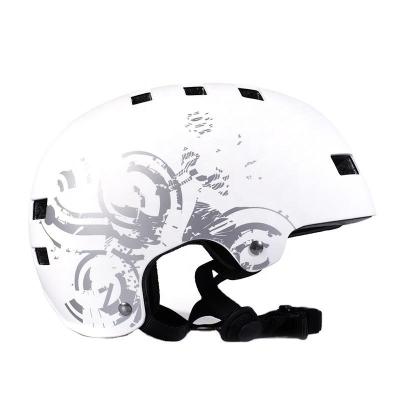 China ABS CE/AS/CPSC Certificated ABS Helmet Skating Roller Stripes Bikes Helmet Adult for sale