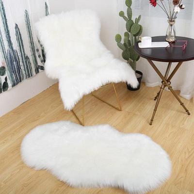 China 2020 washable good selling artificial wool rug for bedroom living room hallway custom fuzzy alfombra home commercial area rugs for sale