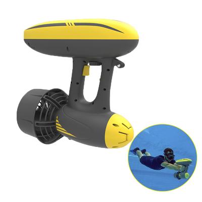 China Dive And Snorkeling Hits 2.5-3mph Speeds Motorized Underwater Electric Seascooter 385*360*1 82 mm for sale