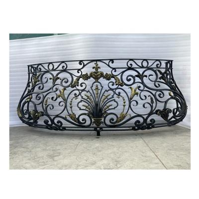 China Traditional Exterior Metal Balcony Guard Railings Wrought Iron Cast Wrought Iron Balustrade for sale