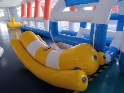 China Geel banaan opblaasbaar speelgoed voor waterpark buiten Te koop