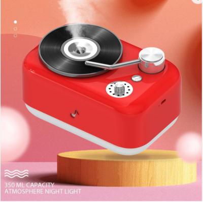 China 2022 USB Car Humidifier Factory Wholesale Big To Promote New Design Phonograph Ultrasonic USB Mini Humidifier Fashion Gift Sprayer Air Diffuser for sale