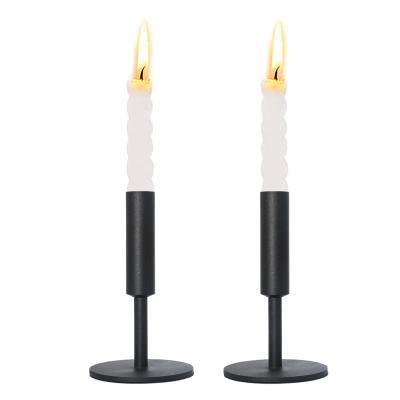 China New 21 home decoration wrought iron dining table candle holder home accessories American border metal candle holder for sale