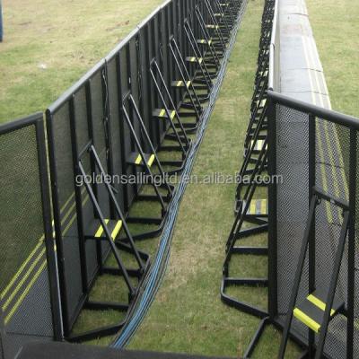 China Hot Selling Aluminum Crowd Control Barricade Crowd Barrier Trade Show/Traffic Concert Exhibition Fashion Show In USA for sale