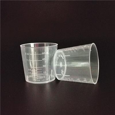 China PP Viable Plastic Measuring Cups 60ml Resin Cups 2.1oz Transparent Liquid Mixing Measuring Cups for sale