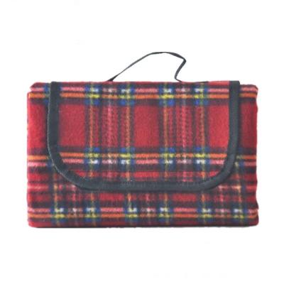 中国 PHOENIX Picnic Blanket 100 Polyester Blanket Portable Waterproof Camping PHOENIX Anti-pilling Grass Mat Custom Woven Water Proof 販売のため