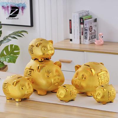 China Hot Selling Lucky Pig Plastic Piggy Banks for sale