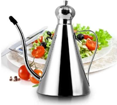 China 350ml Sustainable Stainless Steel Olive Oil Dispenser Kitchen Oil Bottle Can Drizzler With Pouring Spout for sale