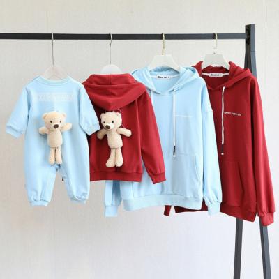 China Breathable winter autumn hoodie+jogger family set clothes mommy and mommy and me matching outfits son daughter outfits for sale