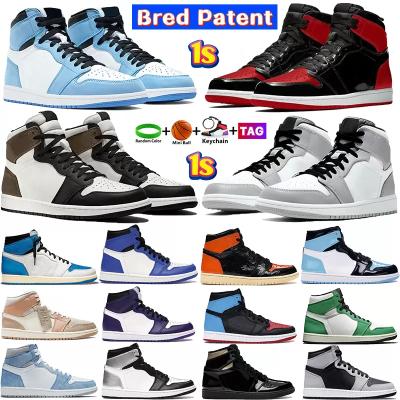 China Newest Rubber Men's Royal Patent Breed 1 Basketball Shoes 1s College Mocha Twist Light Blue Dark Smoke Gray Chicago UNC High for sale