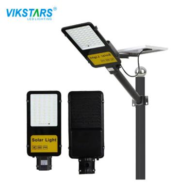 China Outdoor Garden Solar Street Light IP66 Light Control With 12hrs Lighting Last for sale