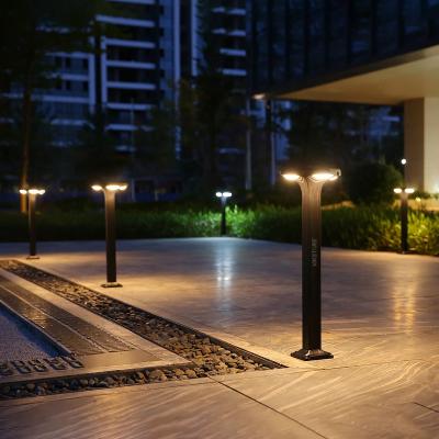 China Luces de pasillo de césped solar de calidad inusual para jardín de paisaje al aire libre en venta