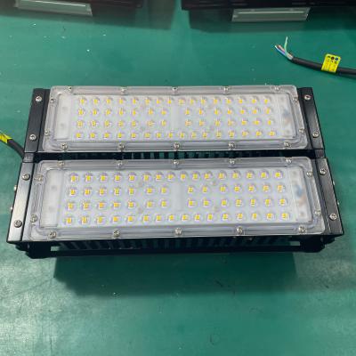 China 150W Meanwell conductor VIKSTARS LED luz de inundación al aire libre 120lm túnel de campo de golf en venta