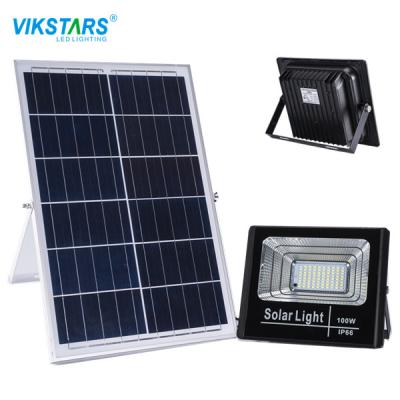 Chine bras en aluminium solaire de parenthèse de lumière d'inondation de 30w 60W 100W LED avec la batterie 3.7V à vendre