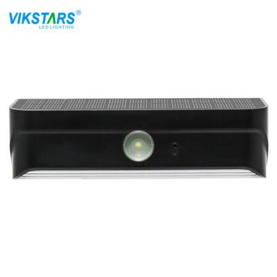 China El jardín accionado solar del sensor infrarrojo enciende las luces solares al aire libre 1W 2W de la pared en venta