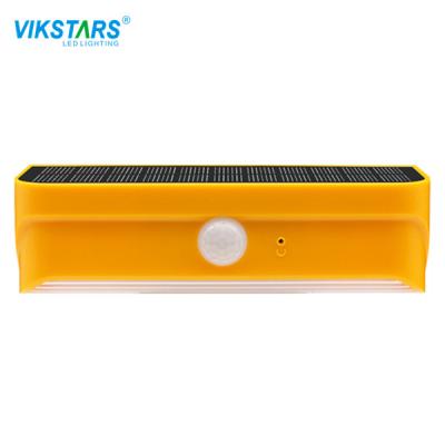 Chine lumières solaires extérieures IP65 120° imperméable de 1W 2W sentant l'angle pour l'éclairage de cours à vendre