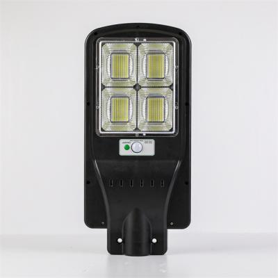 China ROAD factory whole sales all-in-one solar power led street light road lighting 100W 200W 300W for sale