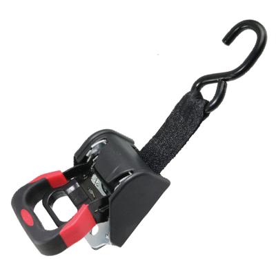 China Patented Heavy Duty Retractable Function Motorcycle Boat Ratchet Tie Down Strap With Rubber Grip for sale