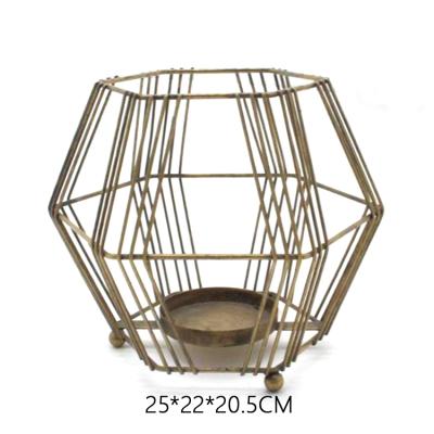 China Home Decoration Custom Design Lanterns Wedding Metal , Decorative Brass Wired Metal Lantern for sale