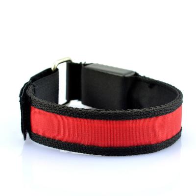 China Best Selling Items Nylon Sports Cheap Led Flashing Equipment 4cm Sports Armband for sale