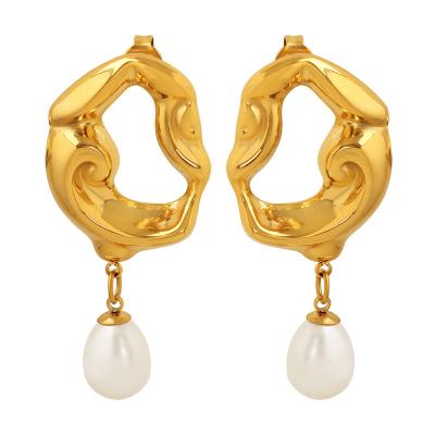 China FASHIONABLE French retro light luxury 18K gold plated carved irregular earrings exaggerated earrings stainless steel jewelry for sale