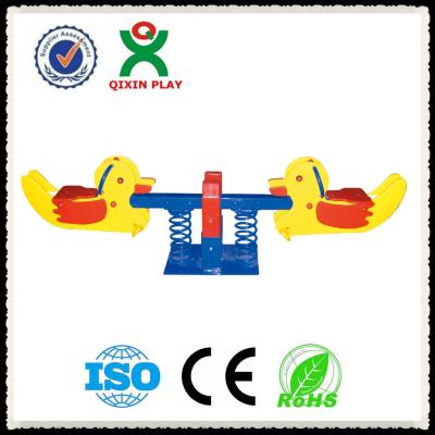 China Kids Outdoor Plastic Seesaws/Seesaw play equipment for kids outdoor QX-096B for sale