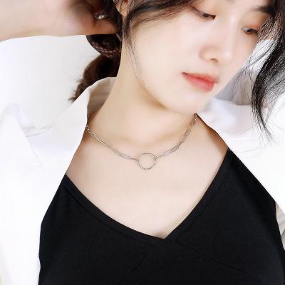 China Tarnish Free Jewelry Fashion Jewelry Paper Clip Circle Choker Gold Plated Stainless Steel Necklaces For Women for sale