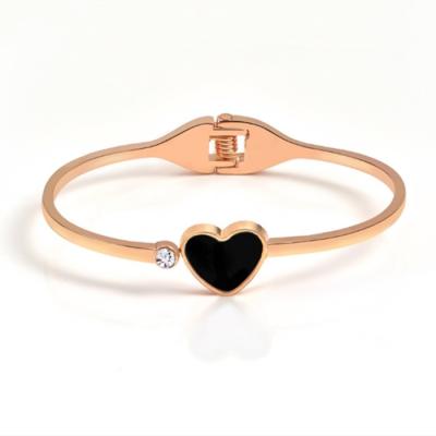 China 2021 Accessories Women's TRENDY Love Heart Charm Gold Plated Bangles Bracelets for sale