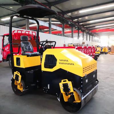 China Single Operation Capacity 4000kg Double Drum Mini Road Roller For Construction Works for sale