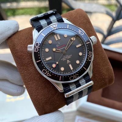 China MOG27 Top Brand Luxury Mechanical Designer Hot Selling Famous Brand Men's Latest Fashion Leather Strap Watch Business Watch for sale