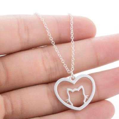 China FASHIONABLE Heart Pendant Necklace Love Women Charm Cute Hollow Cat Necklace Pet Lover Gift Necklace Jewelry for sale