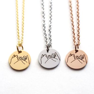 China FASHIONABLE Wholesale Custom Round Charm Necklace Stainless Steel Round Pendant Necklace Engrave Gold Disc Necklace for sale