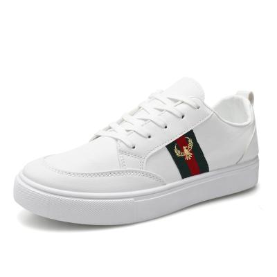 China 2022 fashion trend new style high quality comfortable ladies flat sneakers shape trend men and women white sneakers for sale