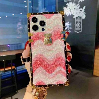 China 2021 New Anti-drop Brand Name Fashion Cell Phone Case With Backing Custom Cell Phone Cases For Iphone 13 Cell Phone Phone Case for sale