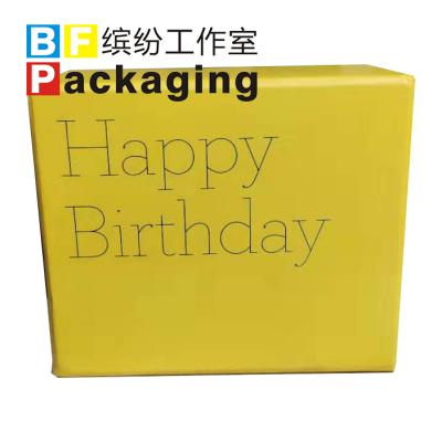 China Handmade Luxury Custom Square White Cardboard Gift Box White Matt Lamination Cardboard Boxes Packaging for sale