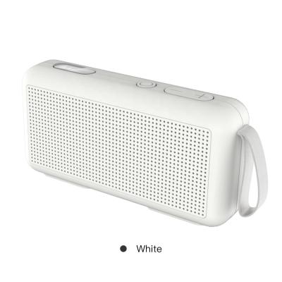 China No factory directly sell custom outdoor portable colorful pattern radio powered portable speaker for sale