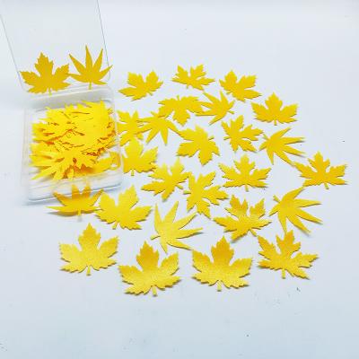 China Edible Wafer Maple Leaf Cake Cold Plate Decoration Paper Card Insert Edible Wafer Paper Maple Leaf for sale