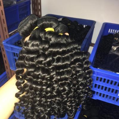 China Loose Wave 10a Raw 22 Inch Bundles Remy Volume, 100% Unprocessed Mink Brazilian Hair, Hair Cuticle Aligned Straight Virgin Hair Bundle for sale