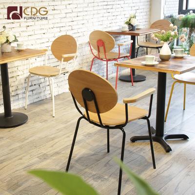 China Modern Design Modern Wooden Restaurant Set 1 Table 2 Chairs Cafe Furniture for sale