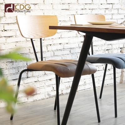 China High Quality Wooden Cafe Chair Restaurant Furniture Modern Luxury Cafe Fabric Chairs Restaurant Design for sale