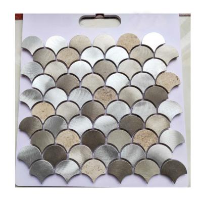 China Functional and Beautiful Fish Scale Metal Mosaic Tile for Bathroom Backsplash for sale