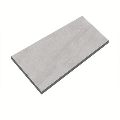 Cina 600x1200 Piastrelle in ceramica lucidata 25 mm spesse Piastrelle vitrificate antistatiche per pavimenti pesanti in vendita