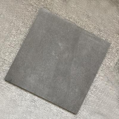 China Interior de tráfico pesado azulejos de suelo de porcelana vitrificada en color gris oscuro 600 x 600mm en venta