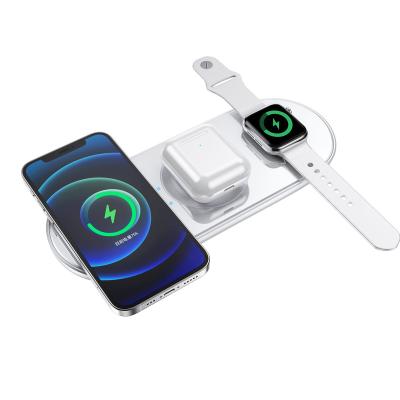 China Multi-Function Wireless Charger Smart Qi 15W LED Indicator LED Indicator Docking Magnetic Desktop Stand for sale