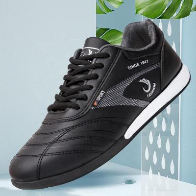 China New Style Men's Shoes High Top Anti-slippery Casual Sneakers For Men for sale